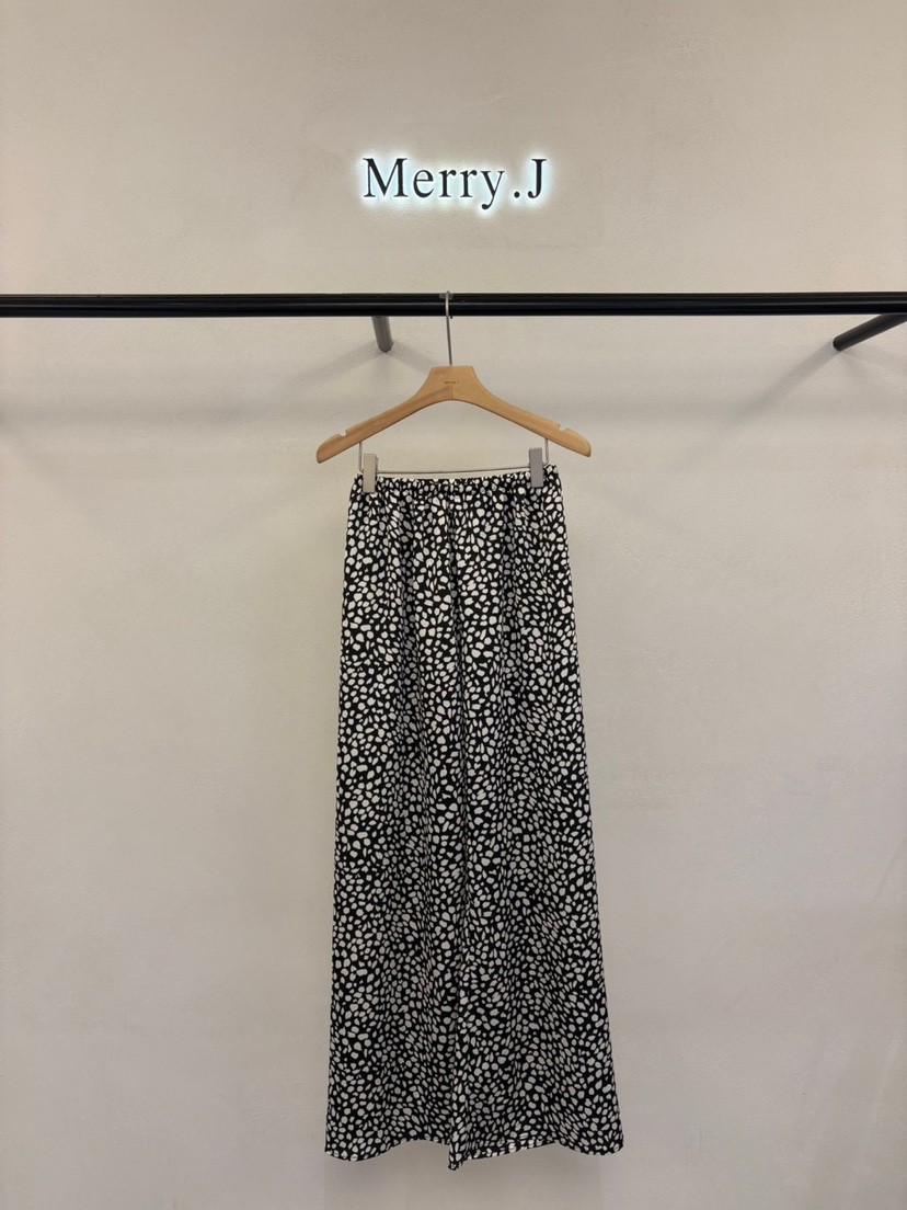 MERRY-J韓國直郵女裝新品真品職業熱賣25春夏休閑推薦休閑褲MERRY-J休閑褲圖色3