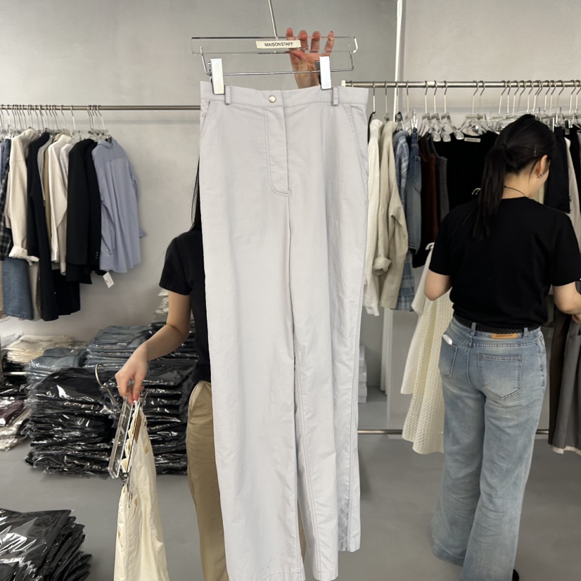 DOUBLE STANDARD/LE SMOKING/MAISONSTAFF東大門代購女裝新品推薦牛仔褲MAISONSTAFF牛仔褲圖色2