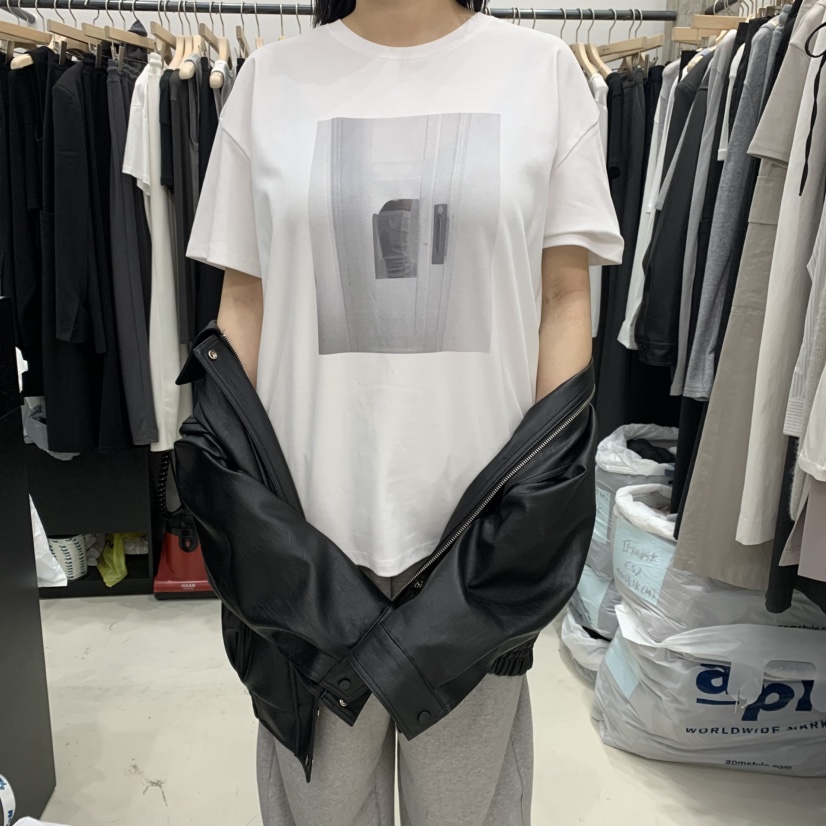 RECOVER-OT東大門直郵女裝新品時尚職業推薦25春夏休閑T恤RECOVER/MOMENTT恤圖色2