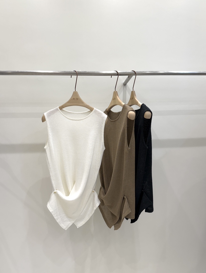 AUTUMN BEIGE PLUS東大門實拍女士新品25春夏休閑吊帶背心A.b/AUTUMN BEIGE-無吊帶/背心