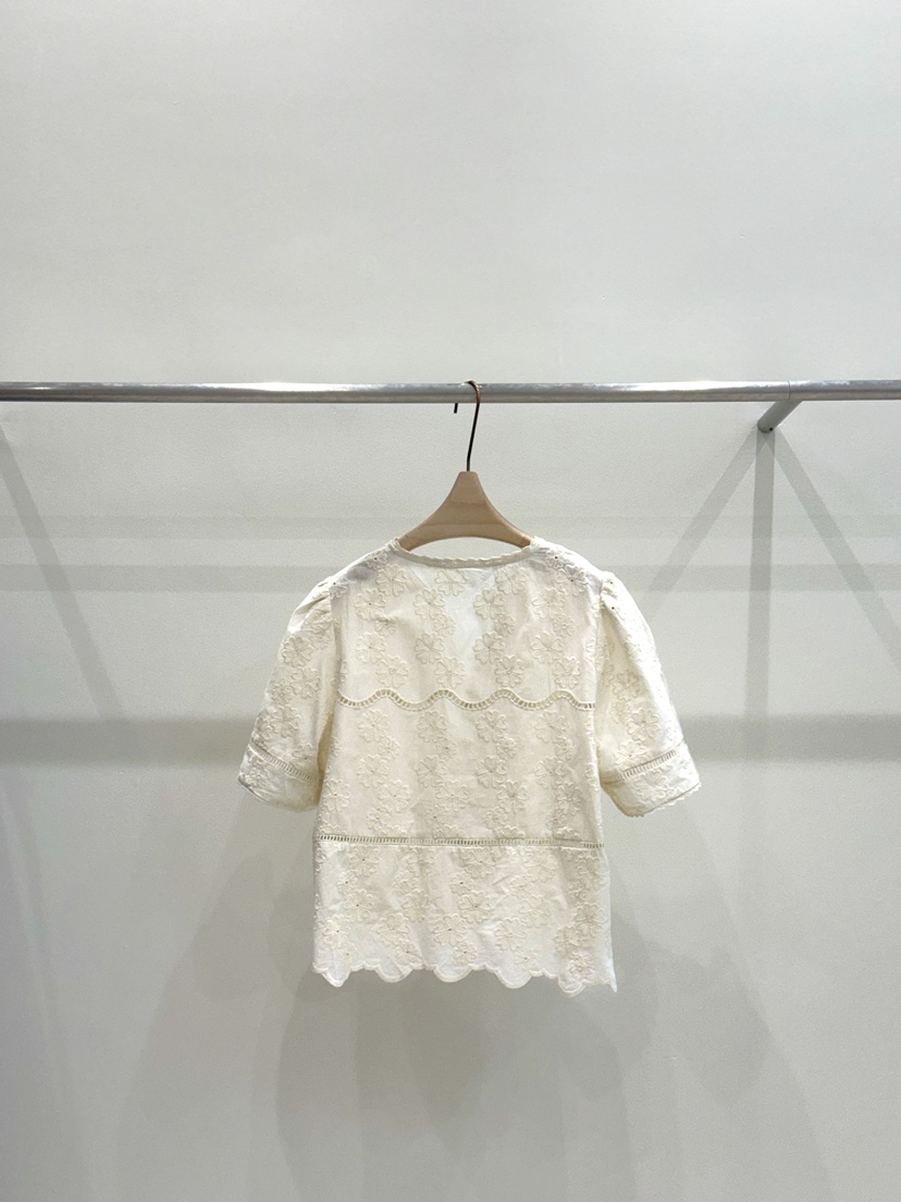 AUTUMN BEIGE PLUS韓國直郵女裝新款真品25春夏襯衫蕾絲衫A.b/AUTUMN BEIGE-無襯衫/蕾絲衫