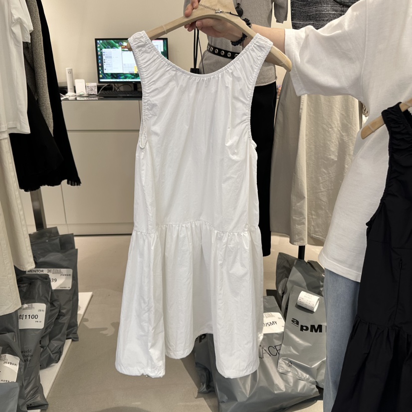 MENTOR韓國直郵㊣東大門實拍女裝新品人氣時尚熱賣休閑連衣裙MENTOR連衣裙