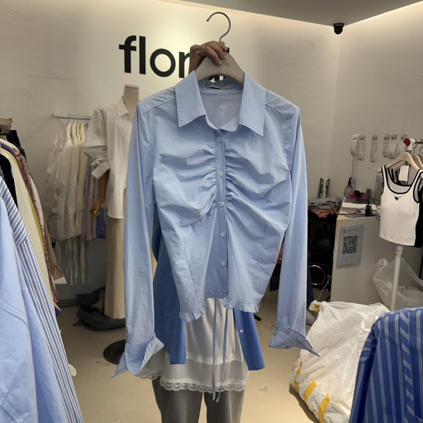 FLORAL韓國直郵㊣東大門實拍女裝新品人氣襯衫蕾絲衫荷葉邊短款FLORAL襯衫/蕾絲衫