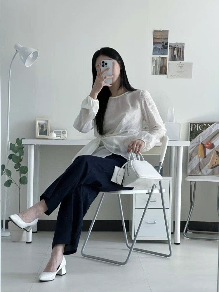 ELROI韓國直郵女裝新品時尚真品推薦人氣職業休閑襯衫蕾絲衫ELROI-2件起襯衫/蕾絲衫