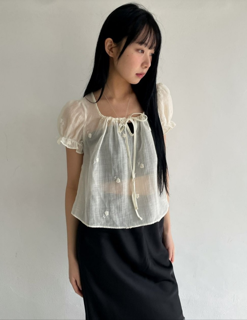 CRONG東大門實拍女裝新款真品職業25春夏熱賣襯衫蕾絲衫刺繡CRONG襯衫/蕾絲衫