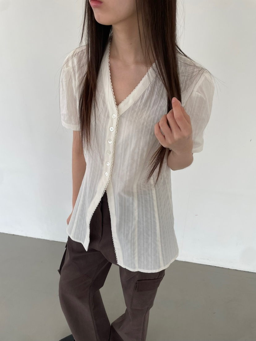 HARZI韓國直郵㊣東大門實拍女裝新款推薦熱賣人氣襯衫蕾絲衫HARZI襯衫/蕾絲衫