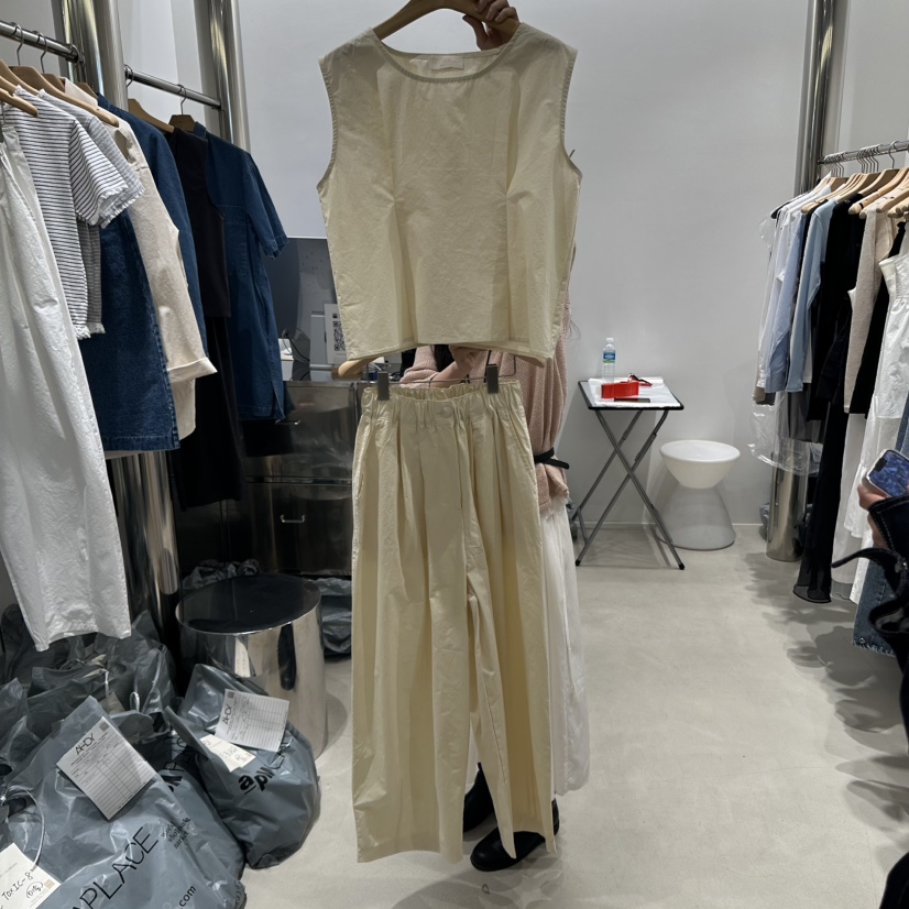 AHOY東大門代購女士新款25春夏真品休閑人氣時尚熱賣套裝套裝AHOY套裝圖色2
