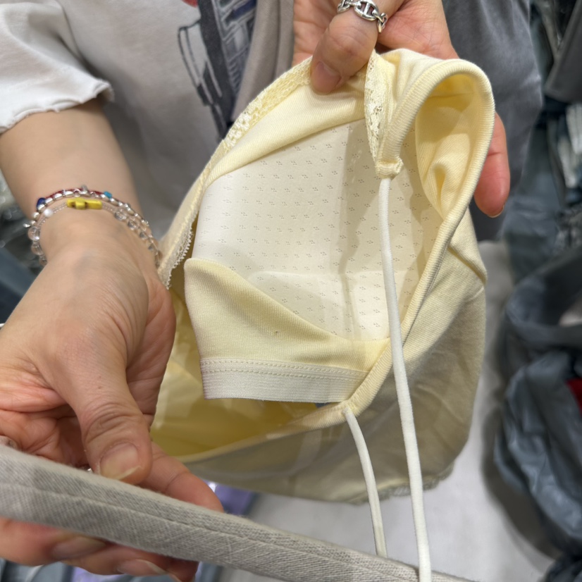 PART3東大門實拍女士新品熱賣時尚職業真品休閑25春夏吊帶背心Part.3吊帶/背心