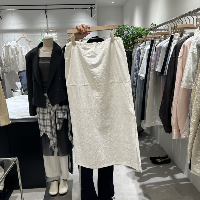 AYCE東大門實拍女士新品人氣時尚休閑推薦熱賣25春夏長裙柔軟101SHOWROOM/AYCE長裙