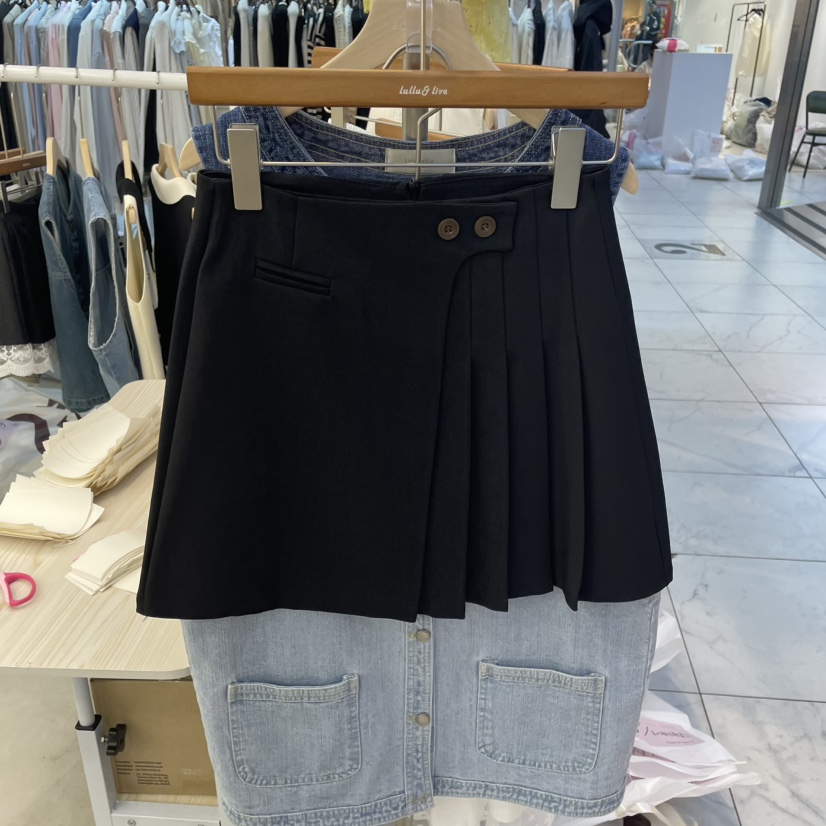 LULULALLA東大門實拍女士新品職業推薦熱賣真品25春夏人氣短裙LULULALLA短裙圖色2