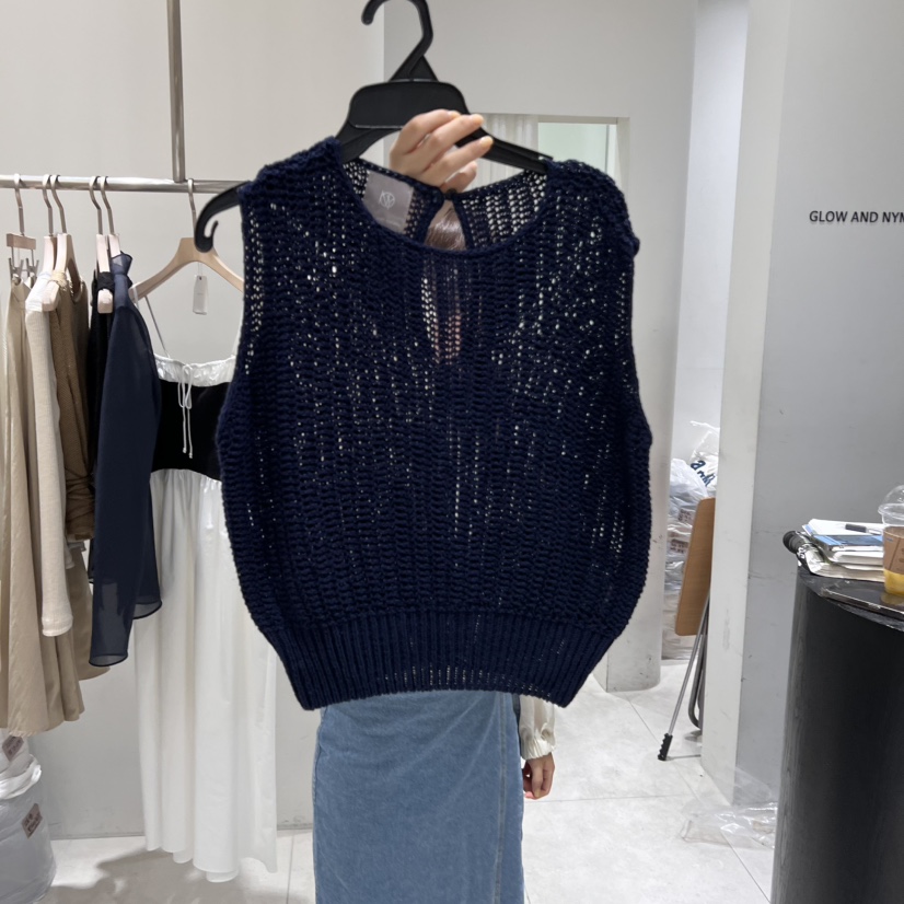 GLOW AND NYMPH直郵韓國代購㊣女裝新品時尚熱賣吊帶背心GLOW AND NYMPH吊帶/背心圖色3