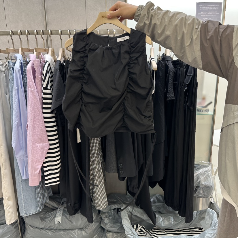 NOON_D東大門直郵女裝新品休閑推薦人氣職業熱賣真品吊帶背心NOON_D吊帶/背心圖色2