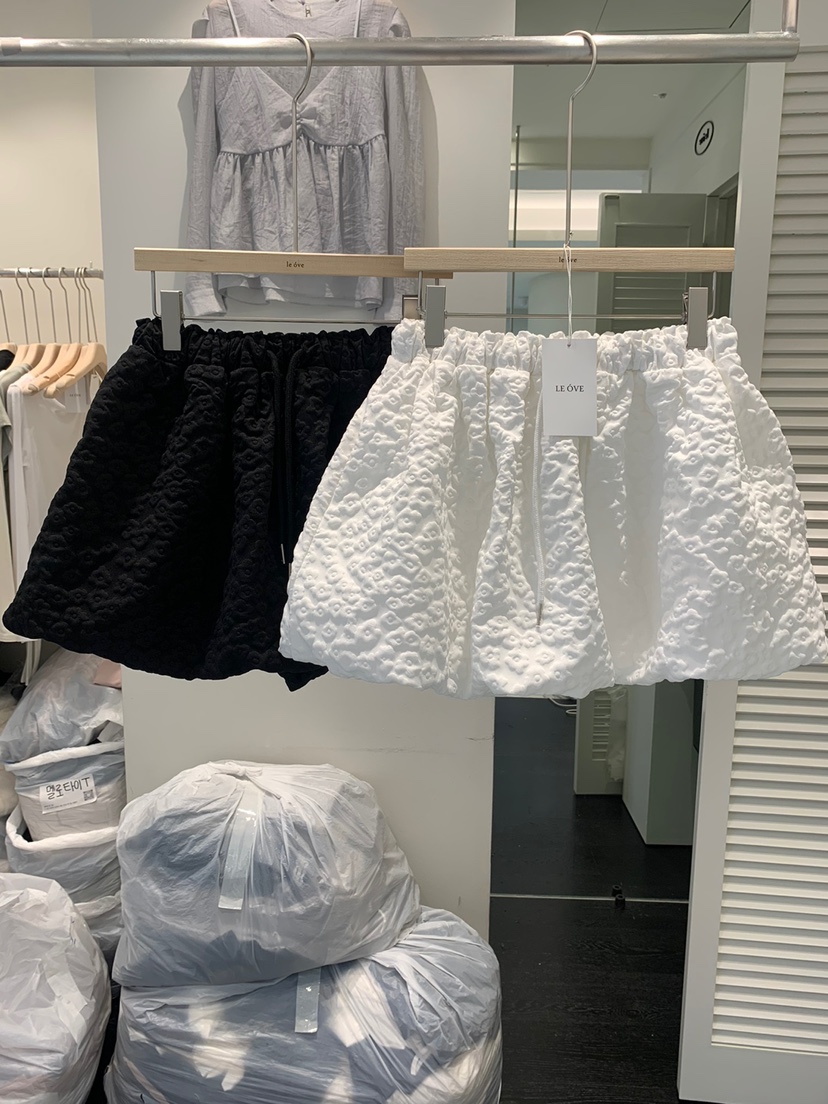 LE OVE/VERDI韓國直郵女裝新品25春夏人氣熱賣真品職業短裙LE OVE/VERDI短裙