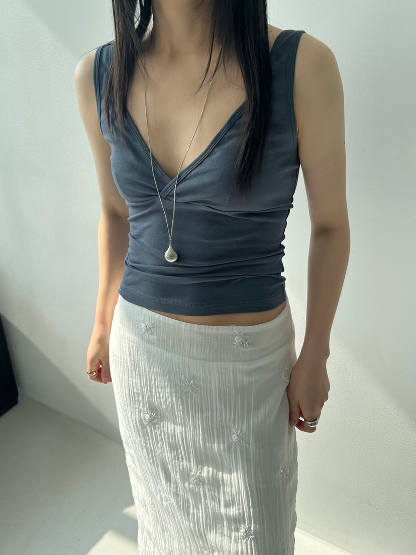 NEAR LEAP-P韓國直郵㊣東大門實拍女裝新款休閑推薦吊帶背心NEAR LEAP吊帶/背心圖色2