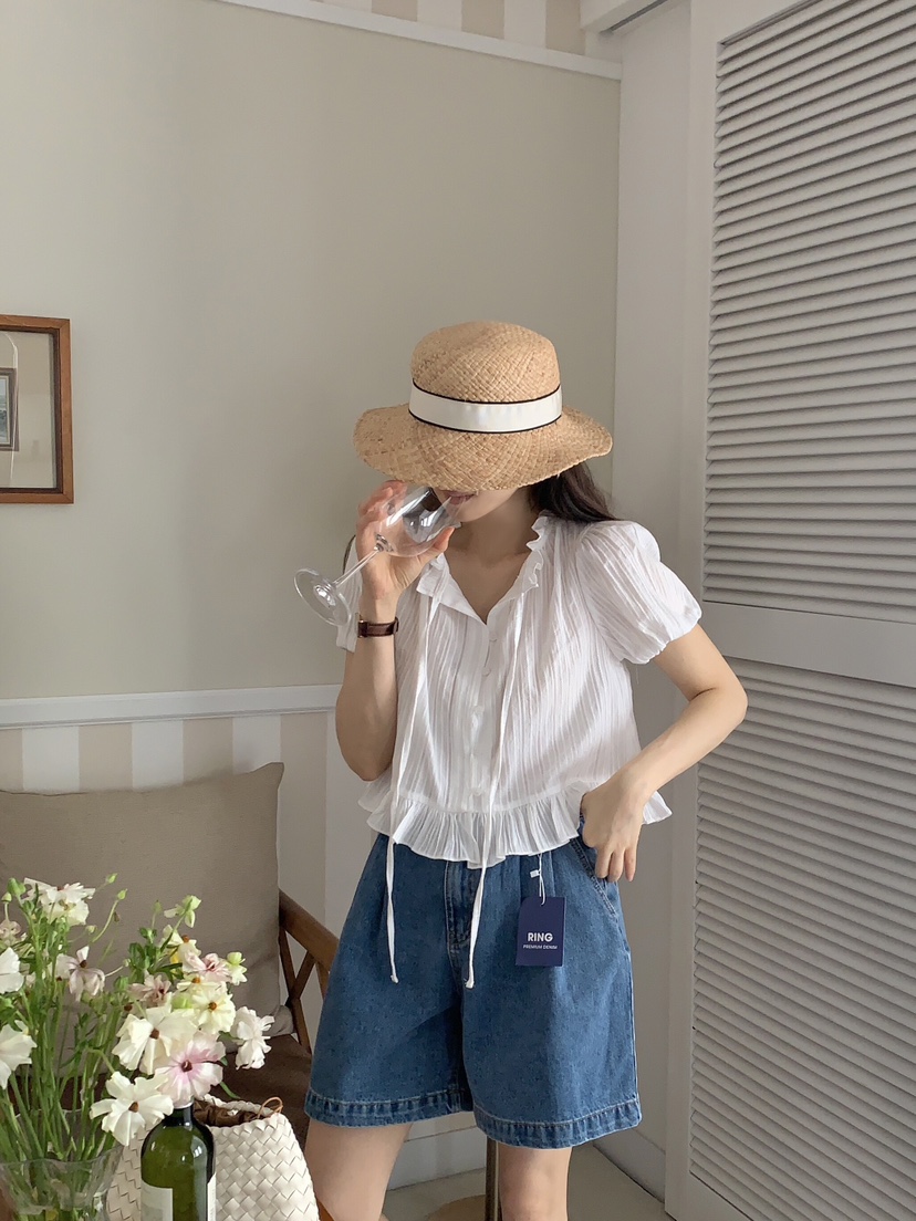 FORMSTUDIO韓國直郵㊣東大門實拍女裝新款休閑熱賣襯衫蕾絲衫FORMSTUDIO襯衫/蕾絲衫