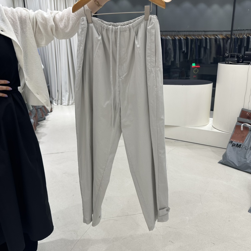 TREND SELLER/G韓國直郵㊣東大門實拍女裝新品人氣休閑褲G/TREND SELLER休閑褲圖色2