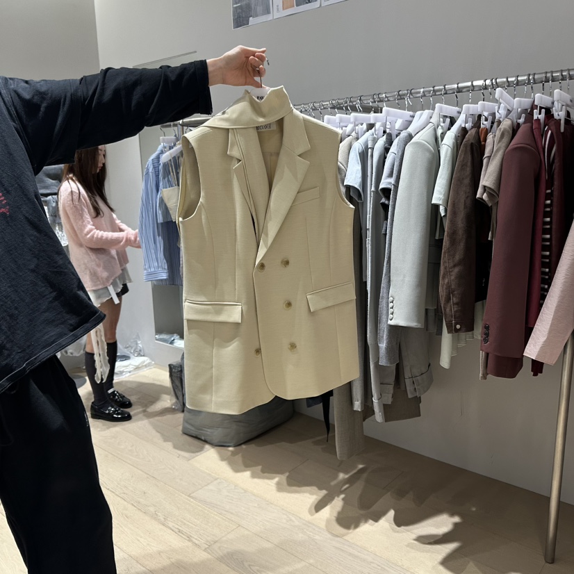 FAVOR-P韓國直郵㊣女裝新品時尚推薦人氣休閑熱賣25春夏馬甲FAVOR-P馬甲圖色1