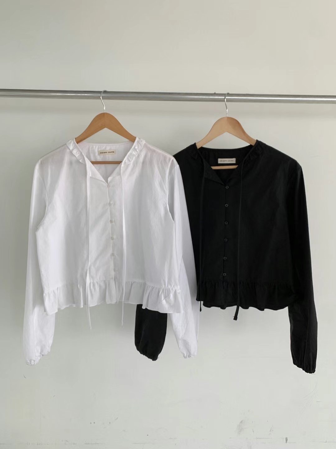CRISPY CHIPS韓國㊣直郵東大門代購女裝新品25春夏襯衫蕾絲衫BLACKGHOBI襯衫/蕾絲衫