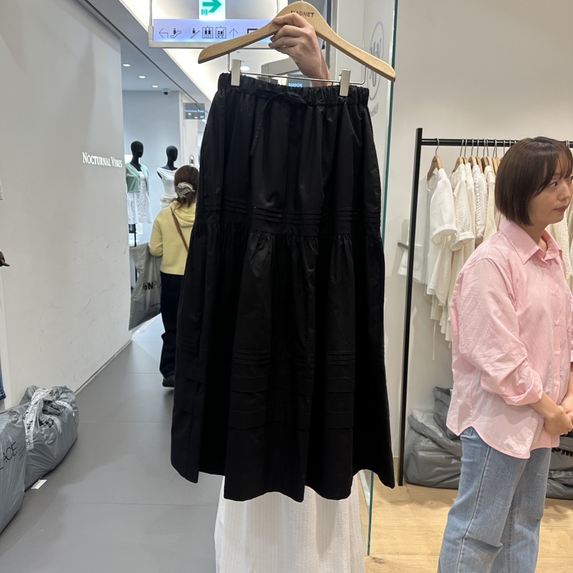 M.G.N東大門實拍女裝新款職業時尚熱賣休閑人氣25春夏長裙褶皺MAGNET長裙圖色2