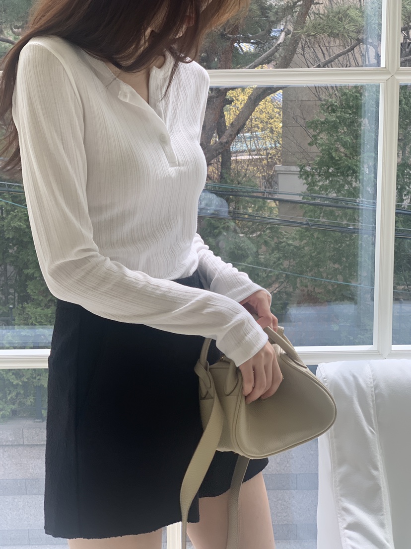 LOGARDEN韓國直郵㊣女裝新款人氣25春夏時尚推薦休閑長袖T恤LO GARDEN長袖T恤