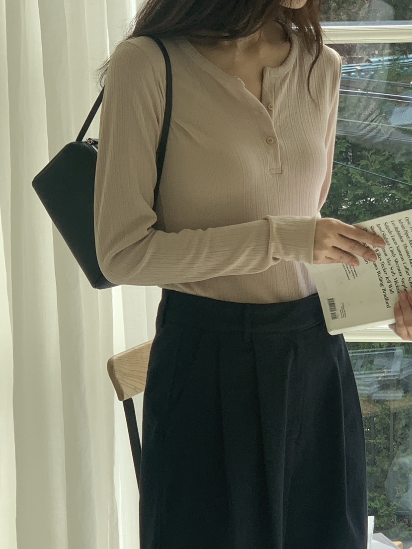 LOGARDEN韓國直郵㊣女裝新款人氣25春夏時尚推薦休閑長袖T恤LO GARDEN長袖T恤圖色3