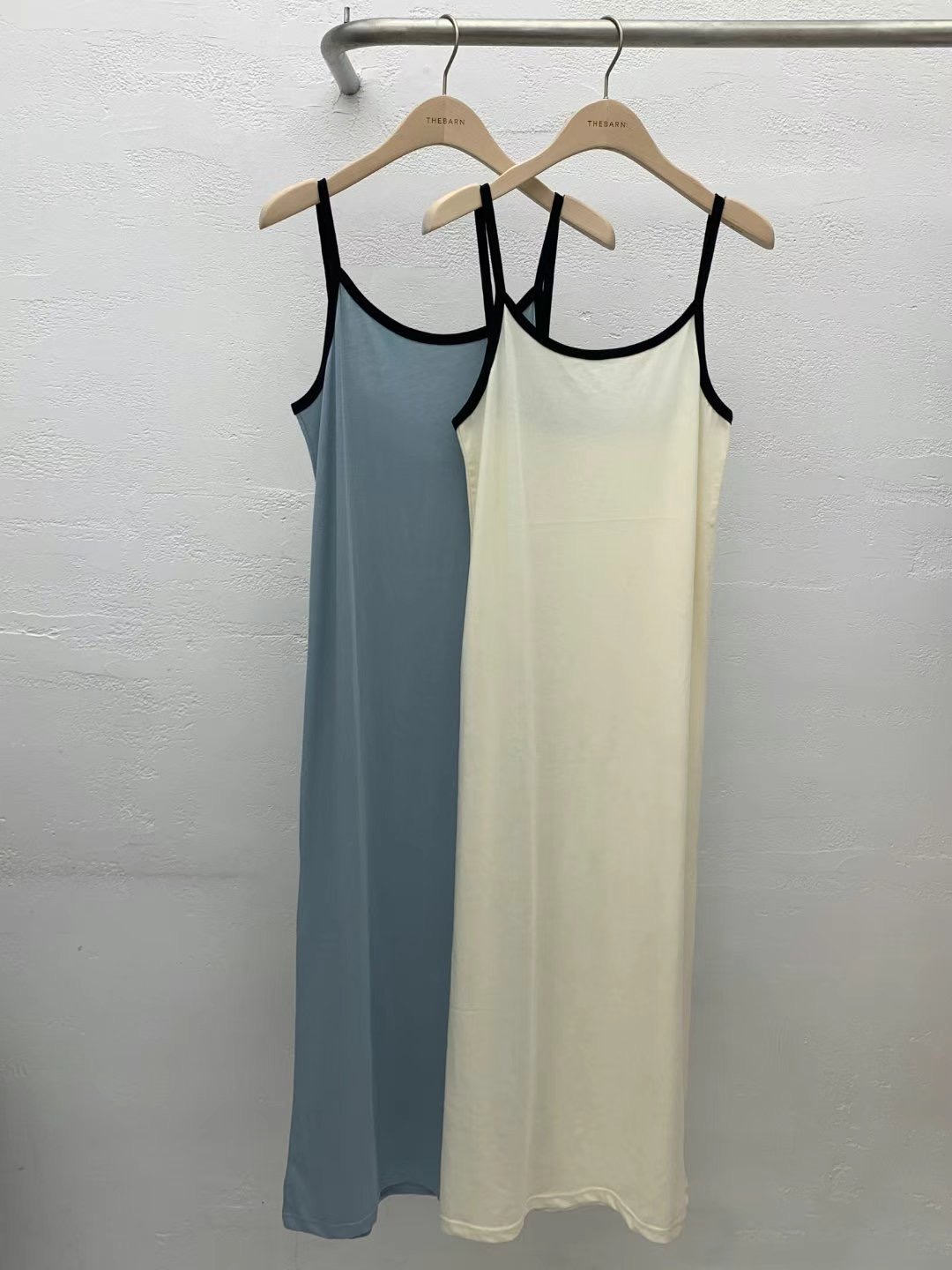 THEBARN直郵韓國代購㊣女裝新品人氣熱賣25春夏連衣裙不含內搭THEBARN連衣裙