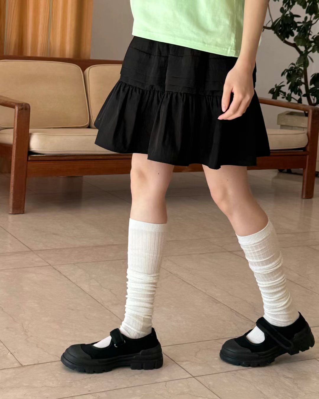 There’s韓國㊣直郵東大門代購女裝新品時尚休閑熱賣推薦短裙There’s短裙