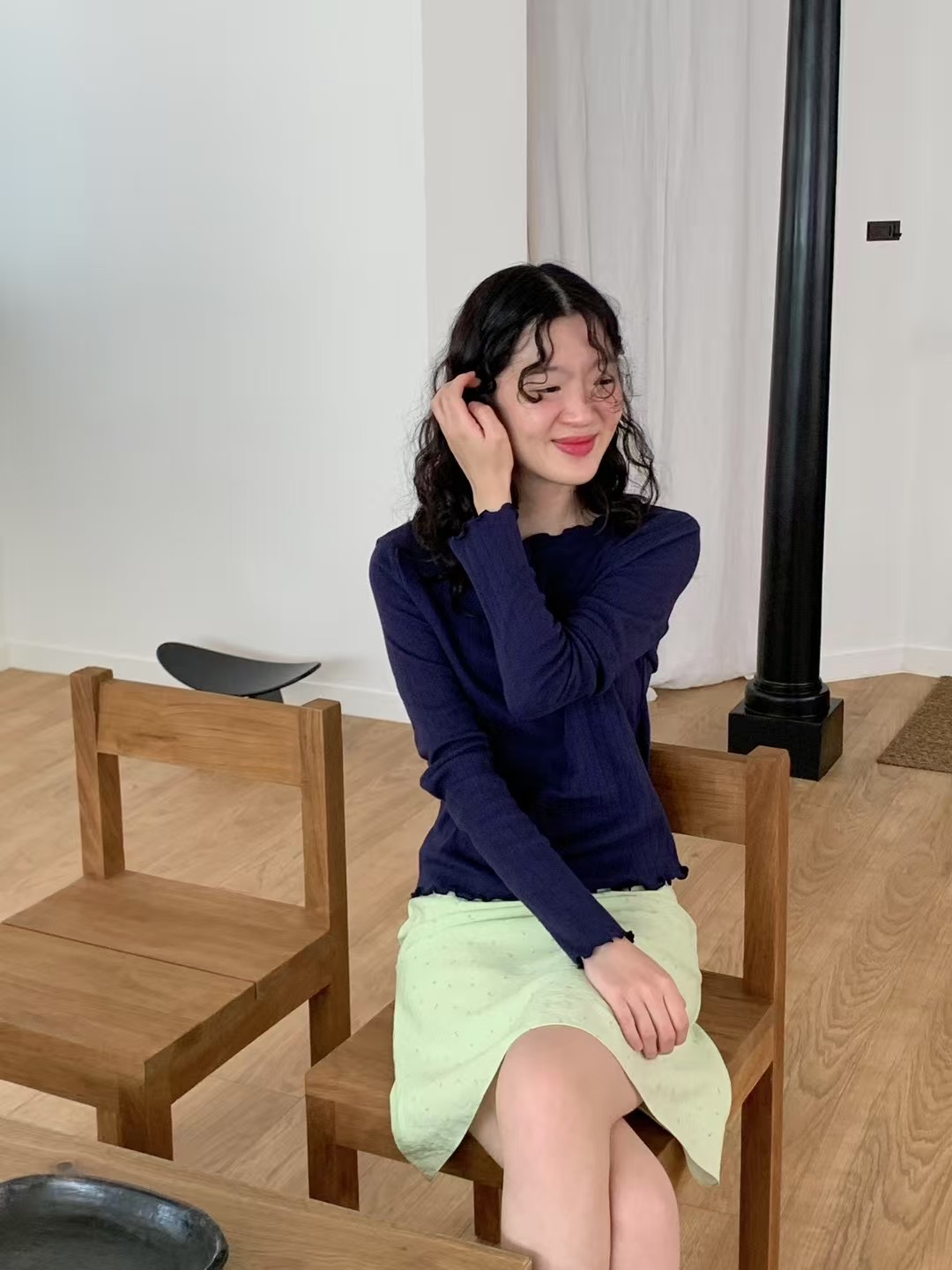 WEATHER韓國直郵㊣女裝新品休閑人氣熱賣長袖T恤荷葉邊紐扣GOBSLMURI-ot長袖T恤