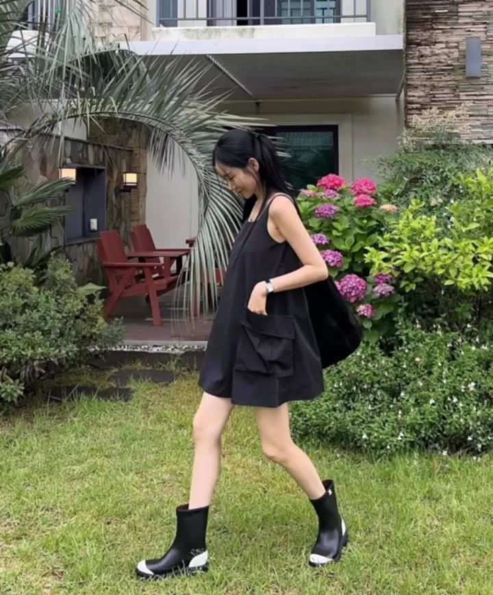 STAY HERE韓國㊣直郵東大門代購女裝新款25春夏連衣裙口袋STAY HERE連衣裙