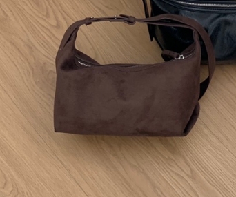 AMU韓國直郵㊣東大門實拍女裝新品推薦休閑人氣熱賣單肩斜跨包CLOSER單肩/斜跨包