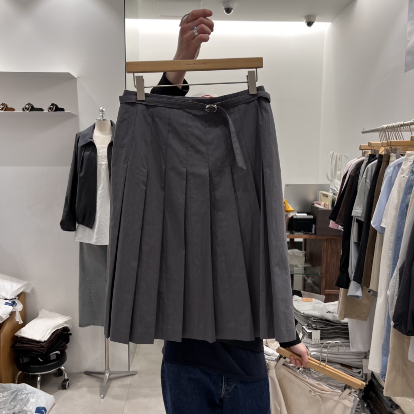 ANN MARGRET直郵韓國代購㊣女裝新品推薦半身裙中短裙褶皺sk含腰帶GRETA.Y半身裙/中短裙圖色3