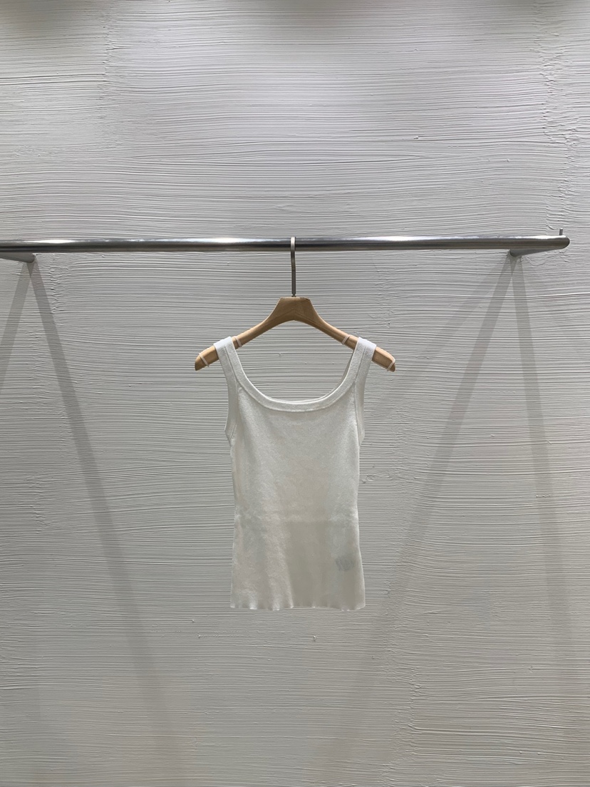 LUCY SALON韓國直郵㊣東大門實拍女裝新款時尚人氣吊帶背心LUCY SALON吊帶/背心圖色1