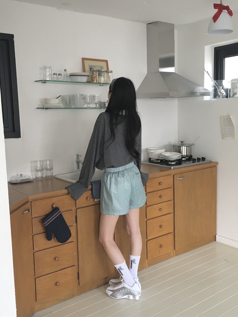 ORDINARYA韓國直郵㊣女裝新品推薦人氣時尚熱賣休閑25春夏短褲ROESMMOSS短褲
