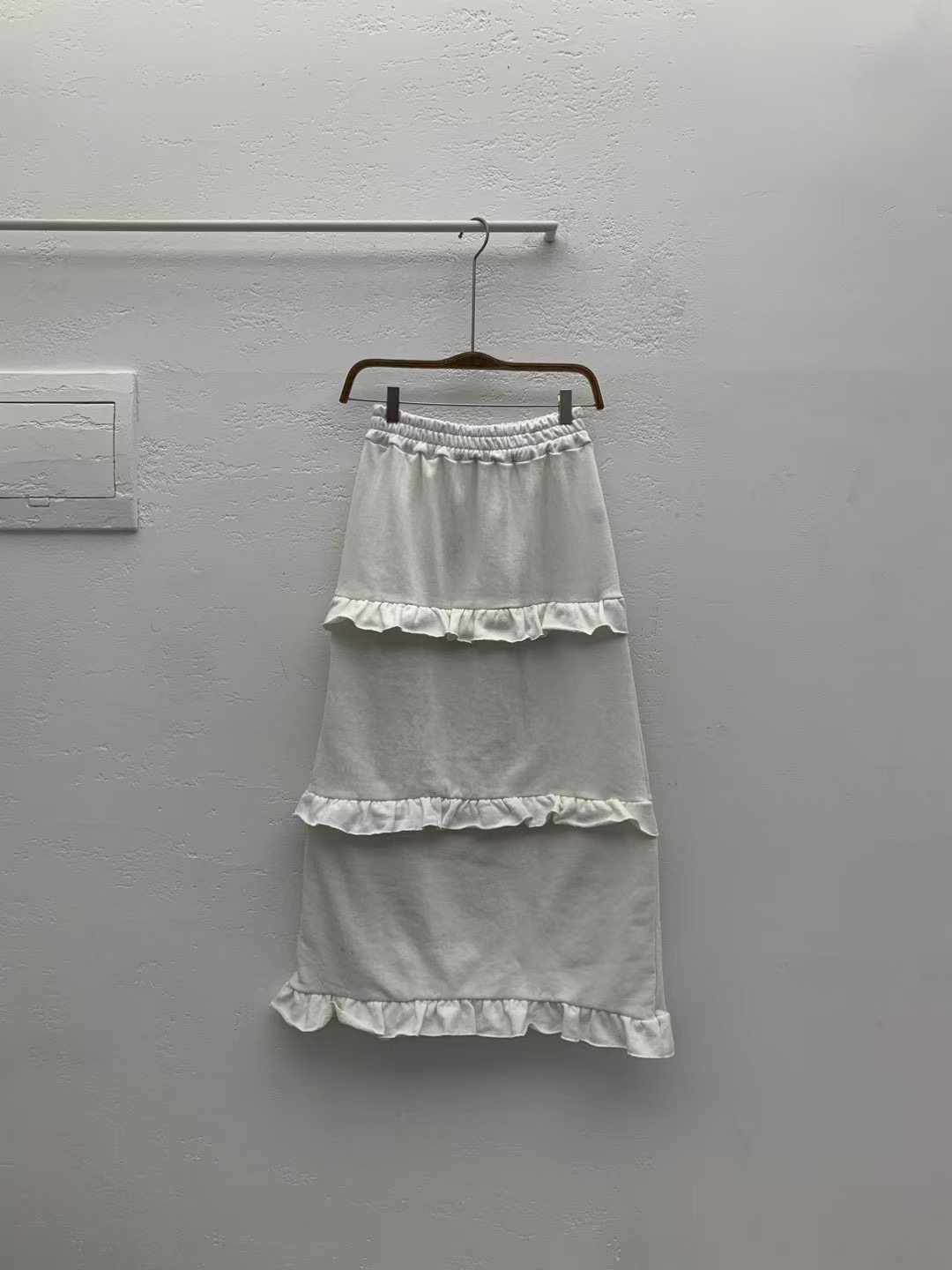 KIMFASHION東大門實拍女裝新款時尚真品休閑人氣長裙荷葉邊KIMFASHION長裙