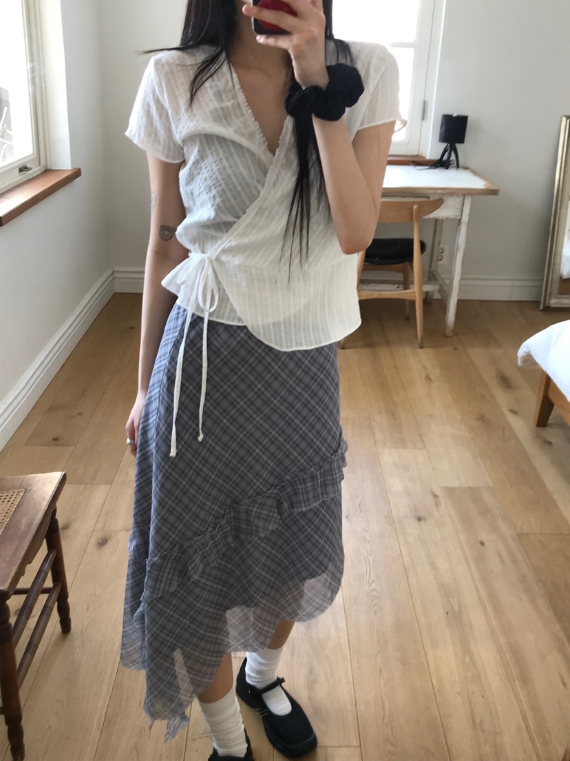 ESCHER韓國直郵女裝新款休閑時尚熱賣25春夏推薦襯衫蕾絲衫ESCHER襯衫/蕾絲衫