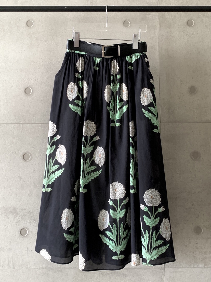 DAVICHI韓國直郵㊣東大門實拍女裝新品人氣推薦長裙隨機腰帶DAVICHI長裙圖色1