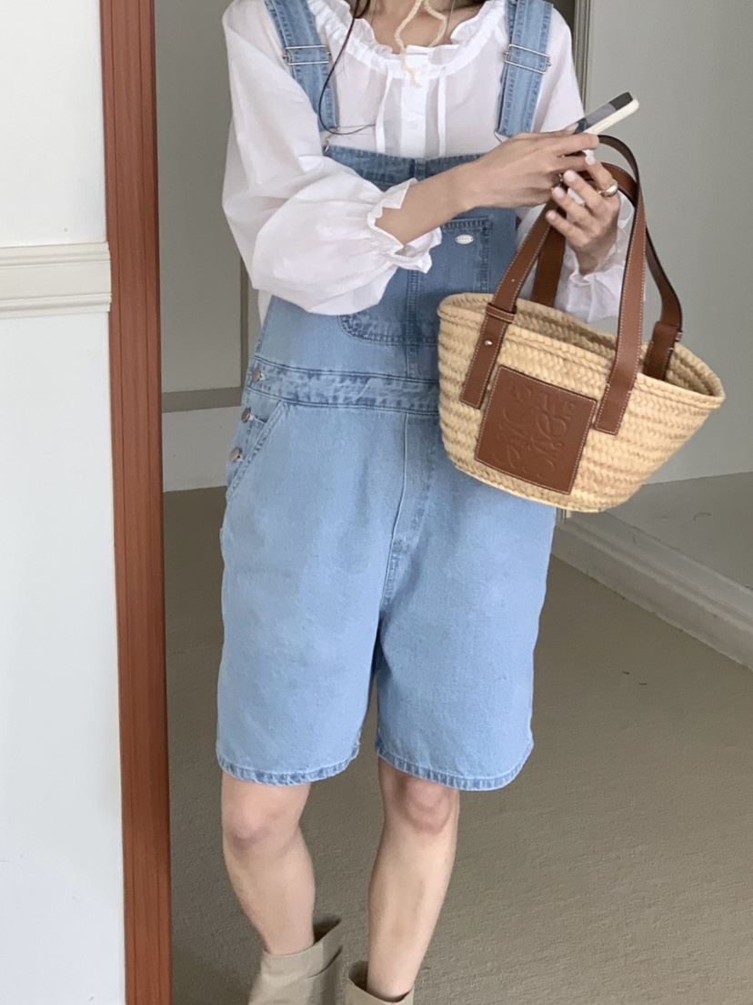 WOOD韓國直郵㊣東大門實拍女裝新款推薦時尚人氣背帶褲工裝褲WOOD背帶褲