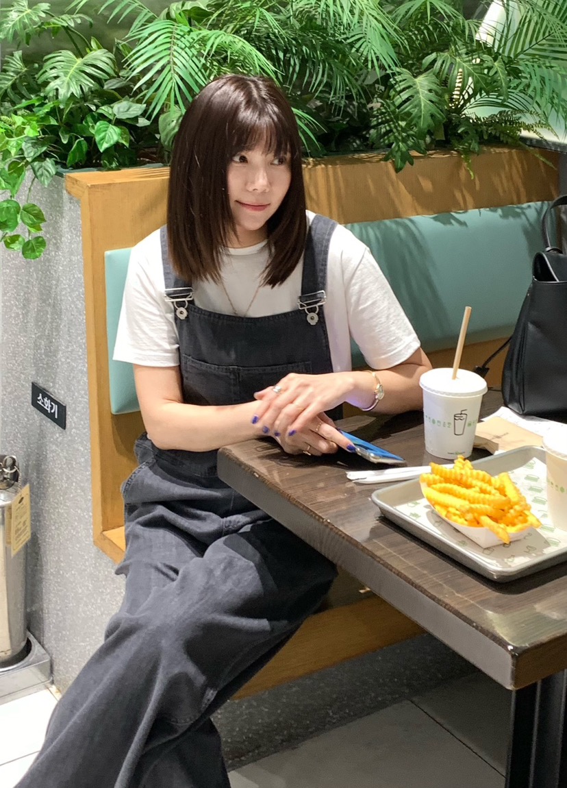 COURGETTE韓國直郵㊣女裝新款人氣時尚推薦25春夏休閑背帶褲COURGETTE背帶褲