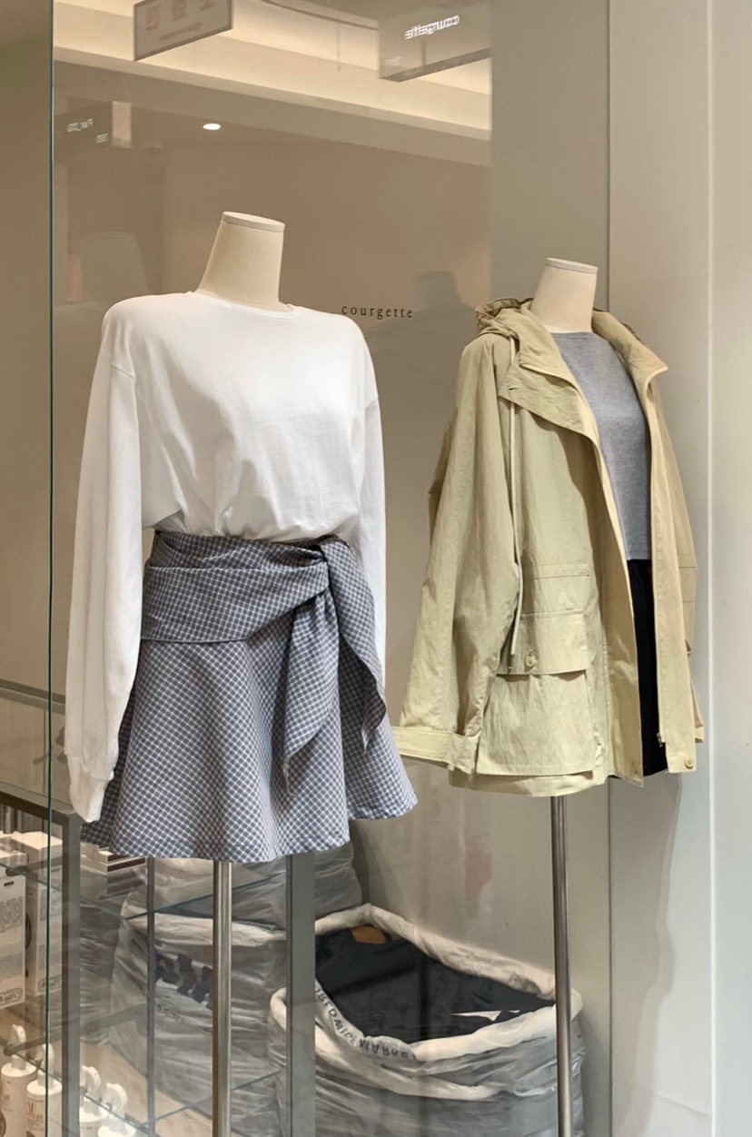 COURGETTE韓國㊣直郵東大門代購女裝新品25春夏推薦時尚衛衣COURGETTE衛衣