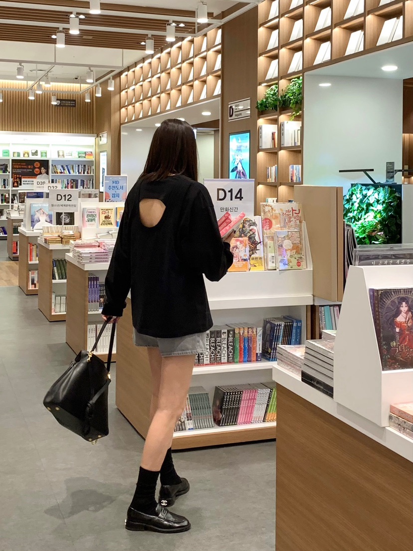 COURGETTE韓國㊣直郵東大門代購女裝新品25春夏推薦時尚衛衣COURGETTE衛衣