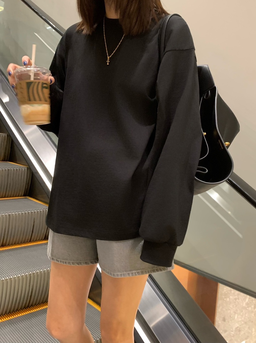 COURGETTE韓國㊣直郵東大門代購女裝新品25春夏推薦時尚衛衣COURGETTE衛衣圖色2