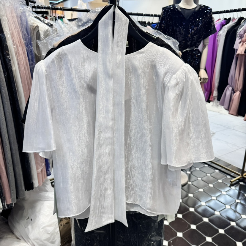 HERISH韓國㊣直郵東大門代購女裝新品時尚襯衫蕾絲衫含脖帶Herish襯衫/蕾絲衫