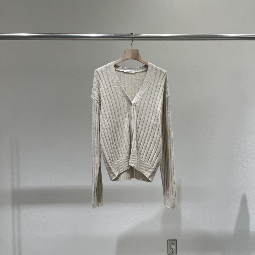 STATEMENT韓國直郵㊣東大門實拍女裝新品25春夏推薦熱賣針織衫STATEMENT針織衫圖色2