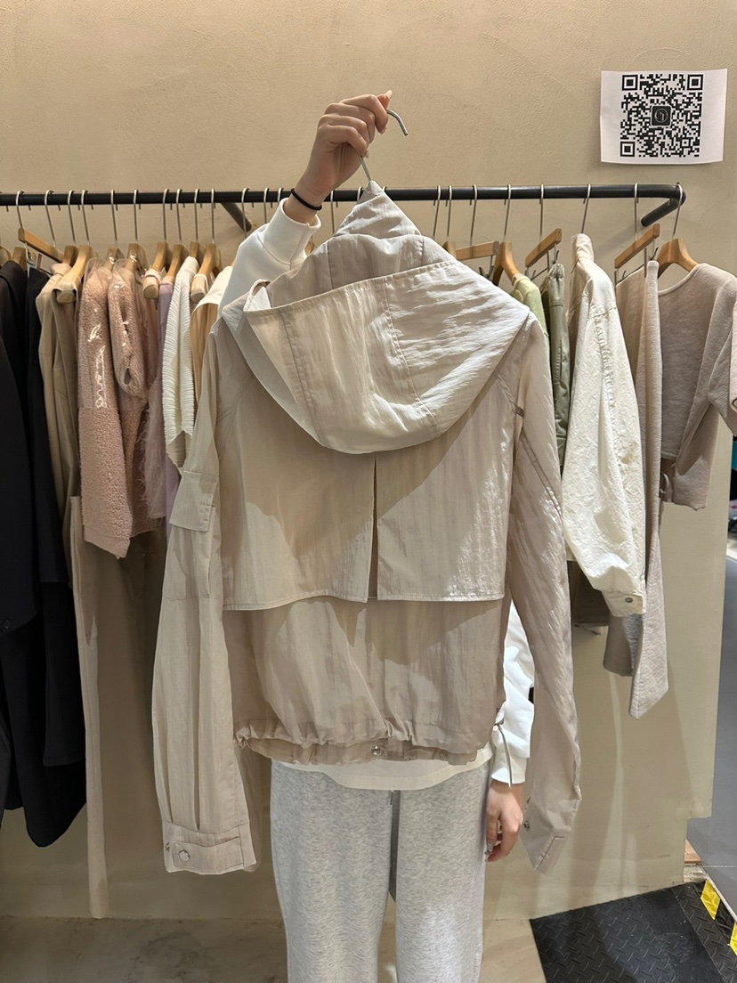 ERIA直郵韓國代購㊣女裝新品推薦時尚人氣休閑熱賣夾克兜帽ERIA/HUE夾克