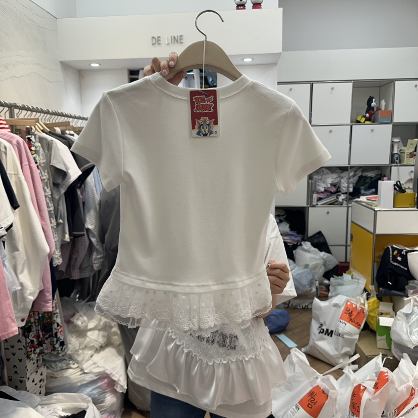 DE LINE韓國直郵㊣東大門實拍女裝新款人氣25春夏T恤短款蕾絲DE LINET恤