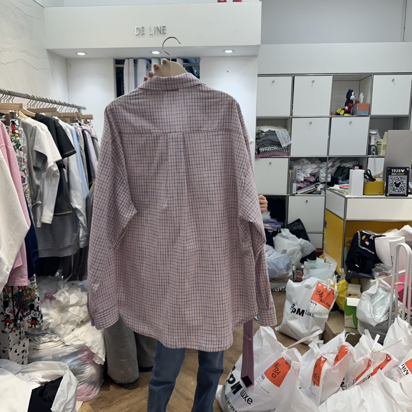 DE LINE韓國直郵㊣女裝新款人氣25春夏熱賣襯衫蕾絲衫格紋DE LINE襯衫/蕾絲衫