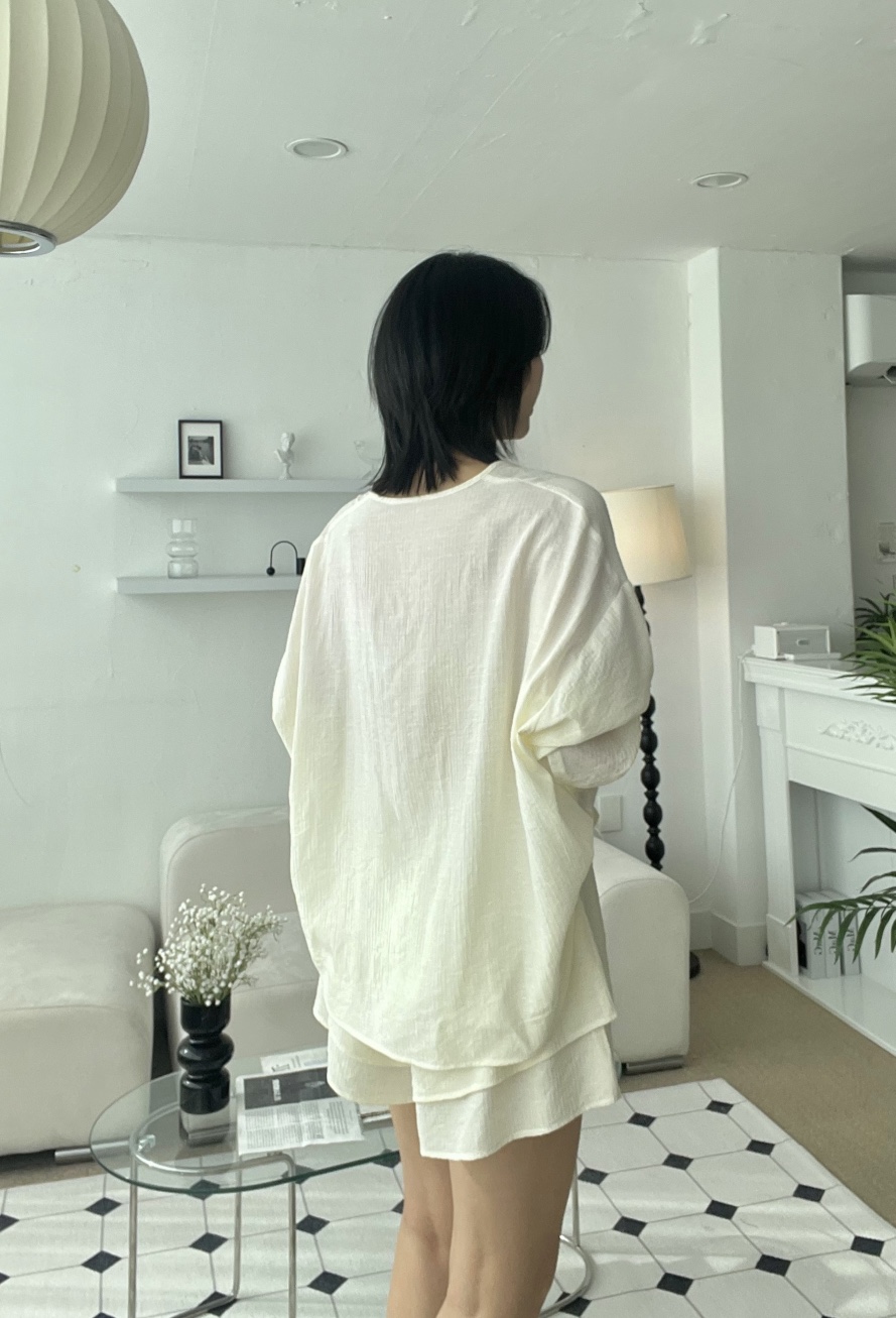 VERNI韓國㊣直郵東大門代購女裝新品時尚推薦襯衫蕾絲衫格紋VERNI襯衫/蕾絲衫
