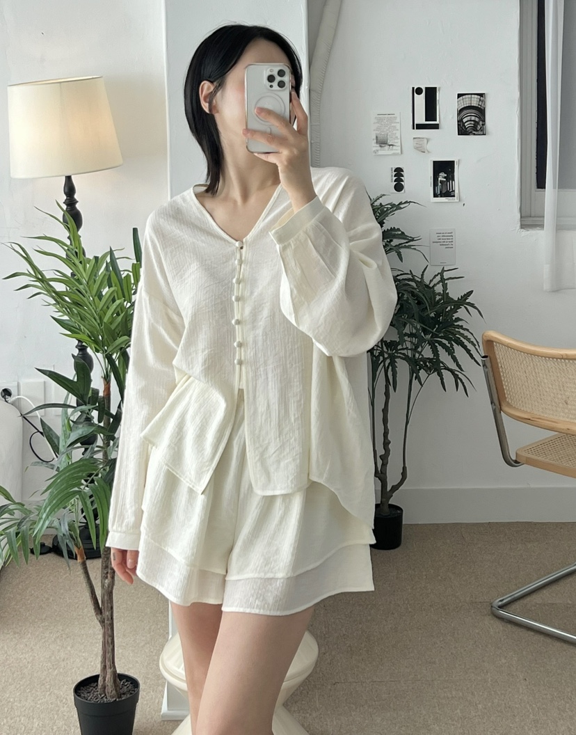 VERNI韓國㊣直郵東大門代購女裝新品時尚推薦襯衫蕾絲衫格紋VERNI襯衫/蕾絲衫