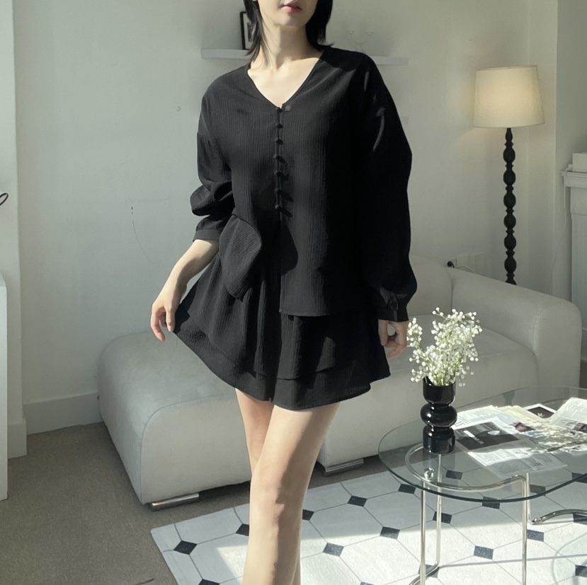 VERNI韓國㊣直郵東大門代購女裝新品時尚推薦襯衫蕾絲衫格紋VERNI襯衫/蕾絲衫