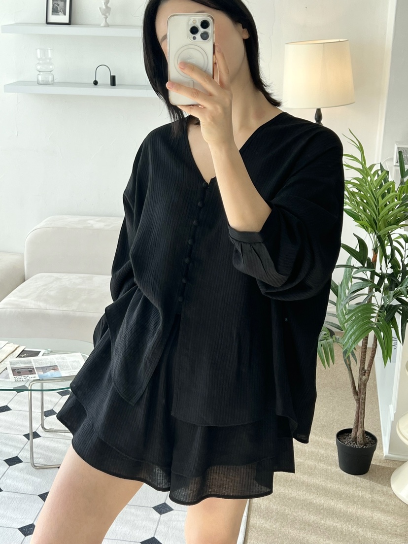 VERNI韓國㊣直郵東大門代購女裝新品時尚推薦襯衫蕾絲衫格紋VERNI襯衫/蕾絲衫